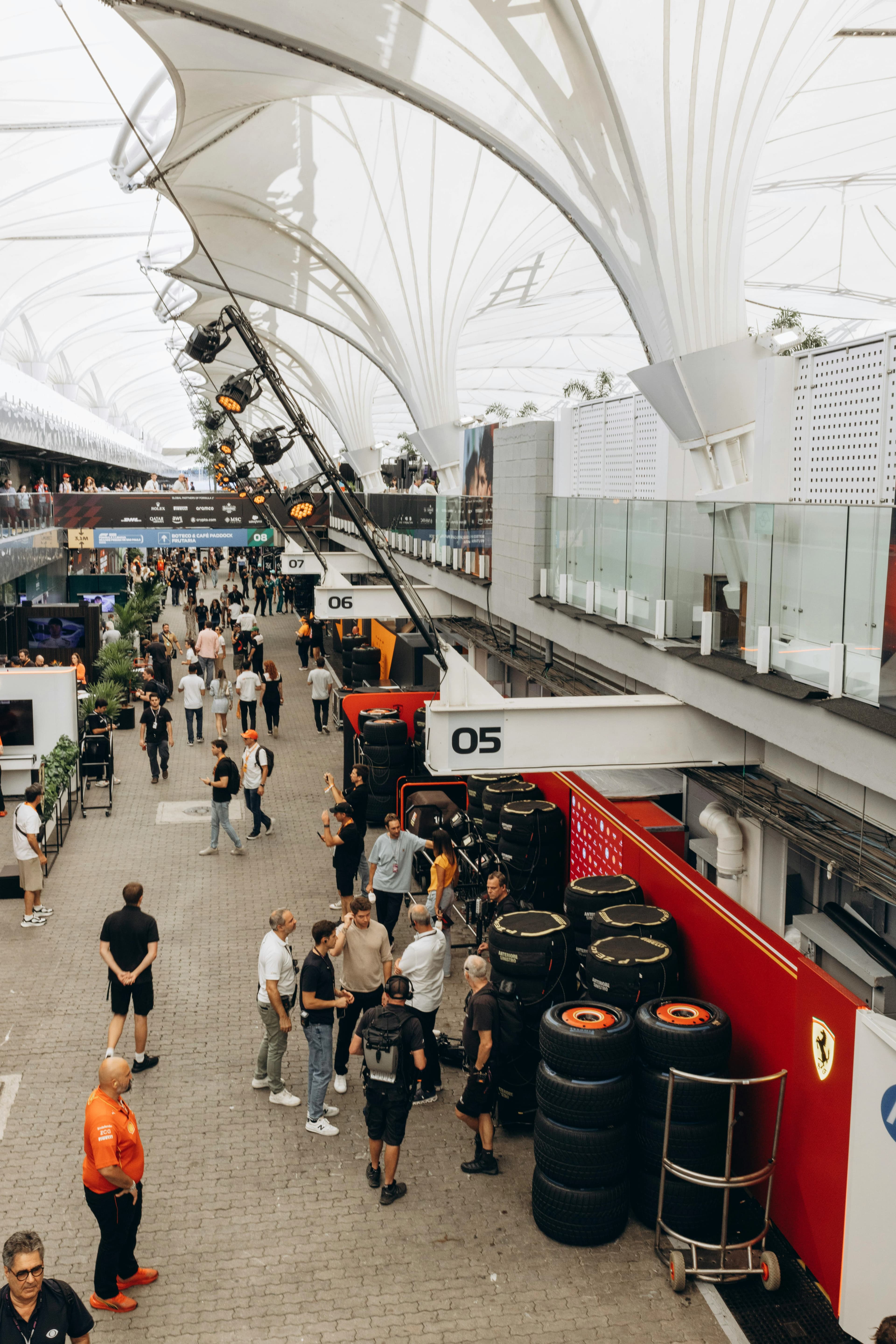 ภาพบริการขนย้ายสินค้าเข้างานโชว์ งานแสดงสินค้า Seabra Movers 8